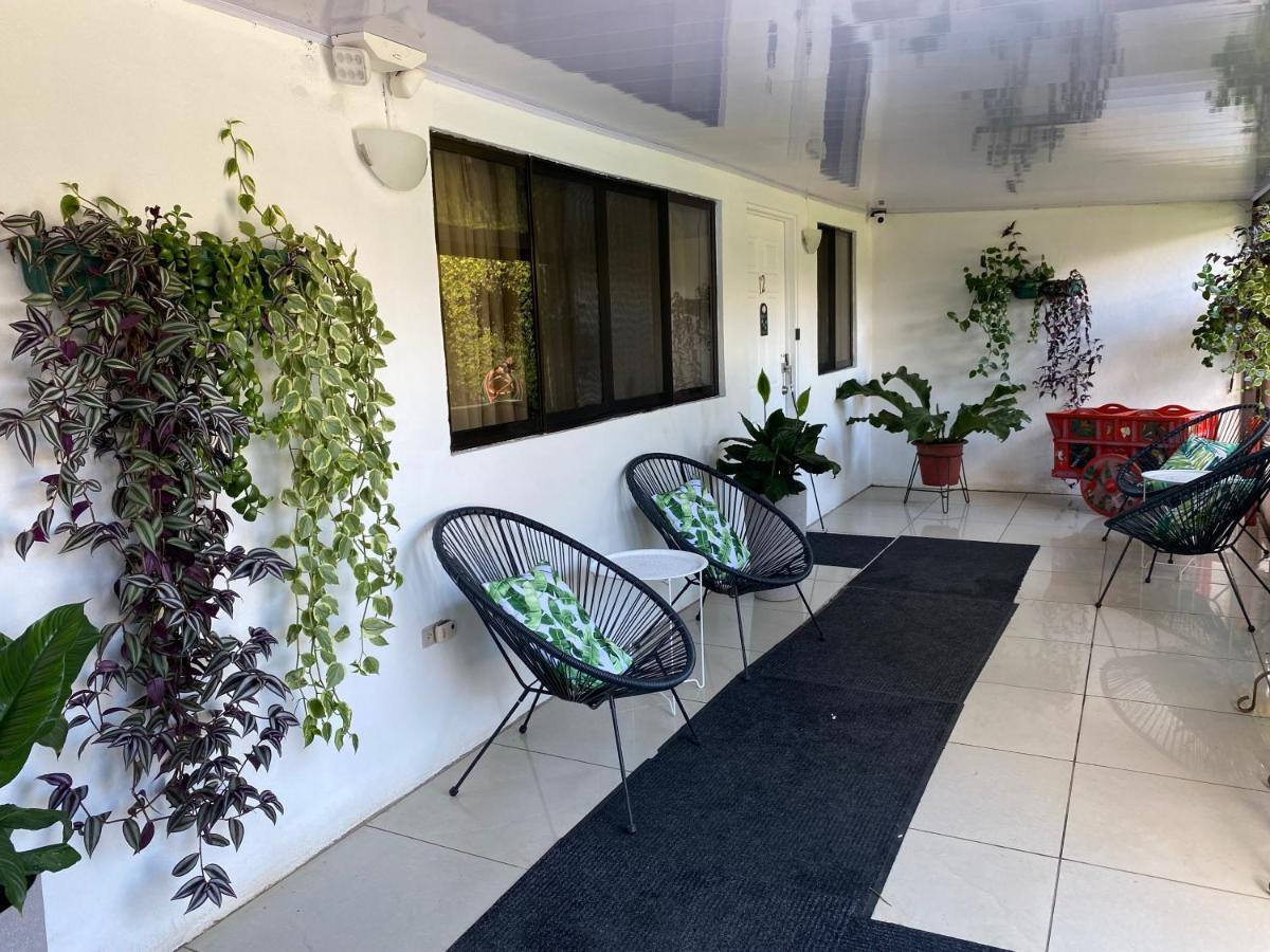Berlor Airport Inn Rio Segundo Exterior photo