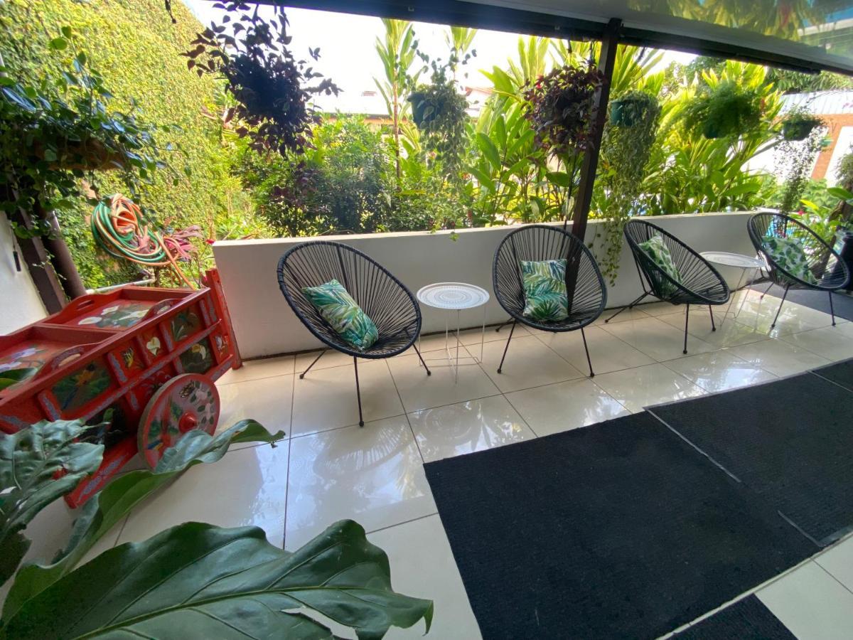 Berlor Airport Inn Rio Segundo Exterior photo