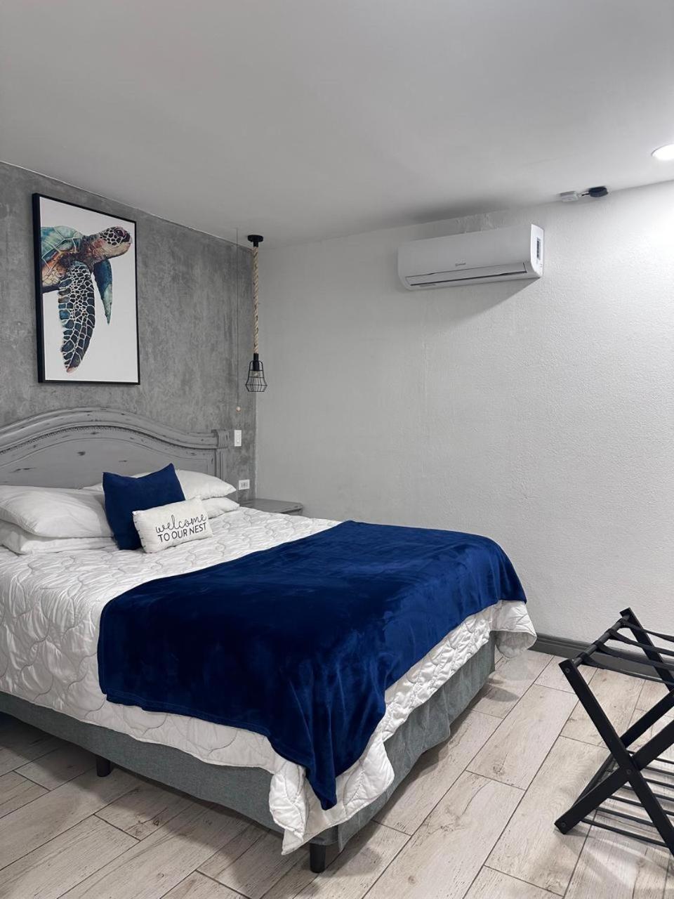 Berlor Airport Inn Rio Segundo Room photo